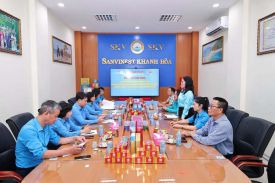 TỔNG LIÊN ĐOÀN LAO ĐỘNG VIỆT NAM KHẢO SÁT CHẤT LƯỢNG BỮA ĂN CA TẠI CÔNG TY CP NƯỚC GIẢI KHÁT YẾN SÀO KHÁNH HÒA