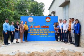 CÔNG TY YẾN SÀO KHÁNH HÒA HỖ TRỢ XÂY DỰNG NHÀ ĐẠI ĐOÀN KẾT CHO 5 HỘ CÓ HOÀN CẢNH KHÓ KHĂN TẠI XÃ SUỐI HIỆP