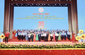 ĐẠI NHẠC HỘI “YẾN SÀO KHÁNH HÒA – 35 NĂM BAY CAO VƯƠN XA”